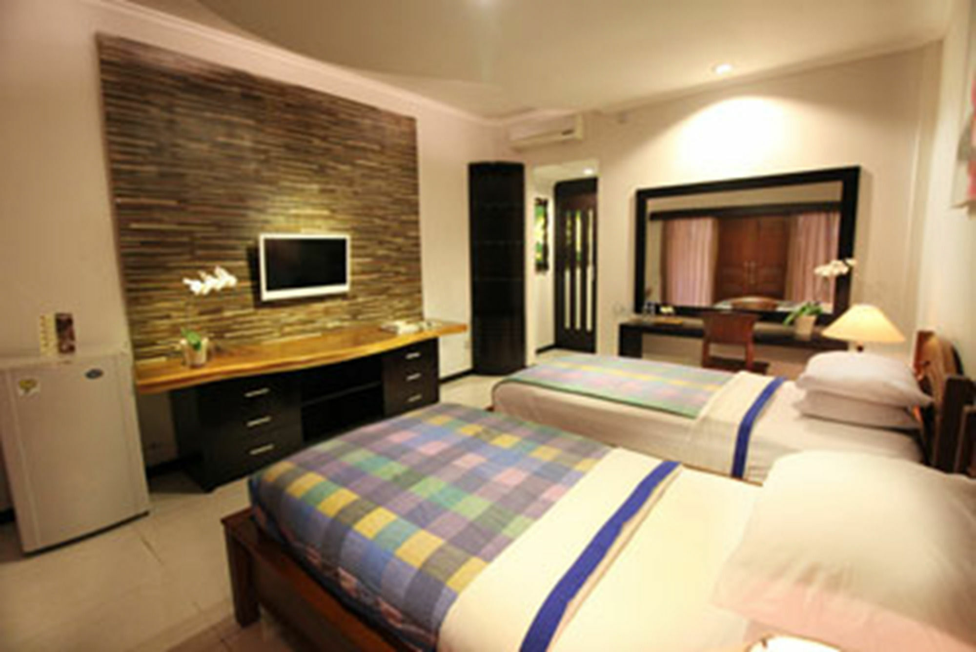 Jepun Bali Hotel Kuta Lombok Exterior foto