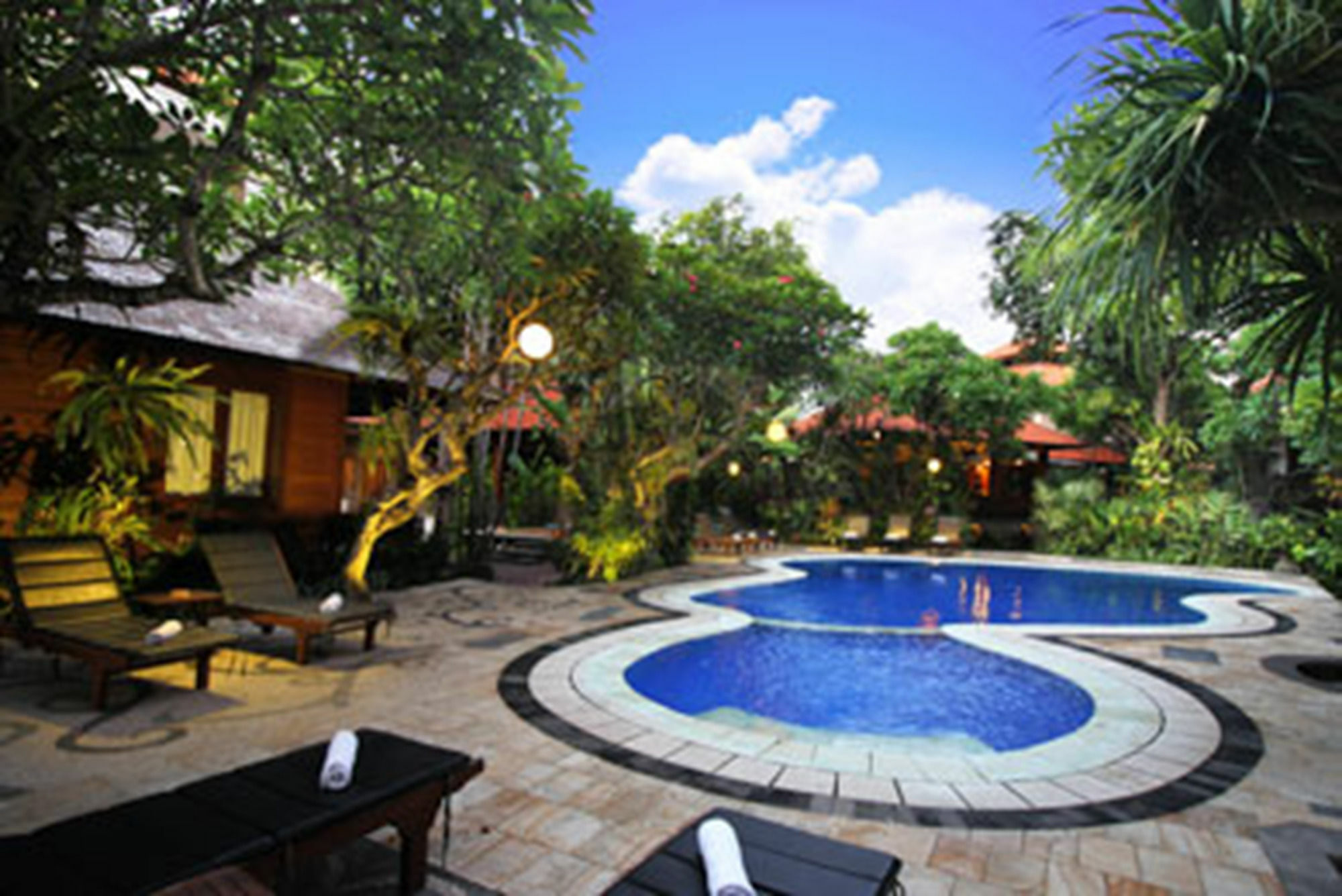 Jepun Bali Hotel Kuta Lombok Exterior foto